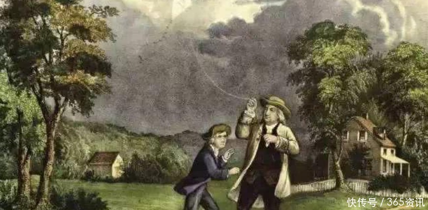 一道闪电是多少度电，闪电掉进海里，会电死多少鱼