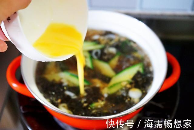 蛋花汤|清晨起晚了也不怕,2分钟做好的暖身汤,驱寒饱腹,效果真不错