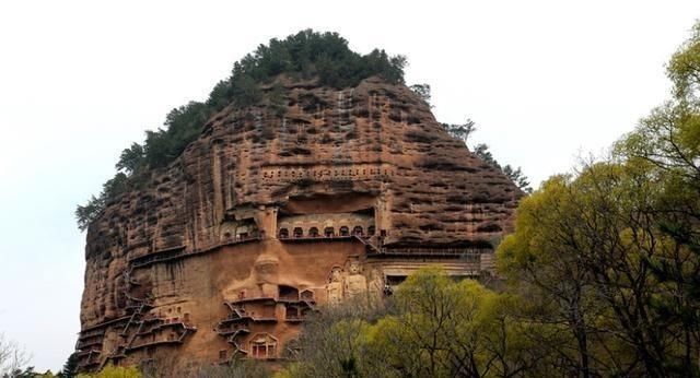 中国最土豪的山，山脚下堆着上百万现金，但却没有丢过一分钱