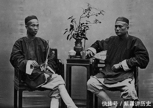 老照片|清朝罕见老照片:蒙古人头饰似牛角,最后一张撑伞的女子美极了!