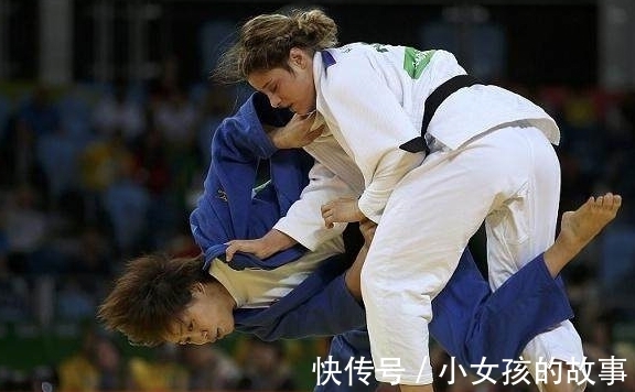 |开心段子:现在的一些女司机,车开得像蜗牛爬,我忍了