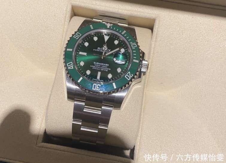 开始觉得劳力士绿水鬼就是个街表，后来我真香了