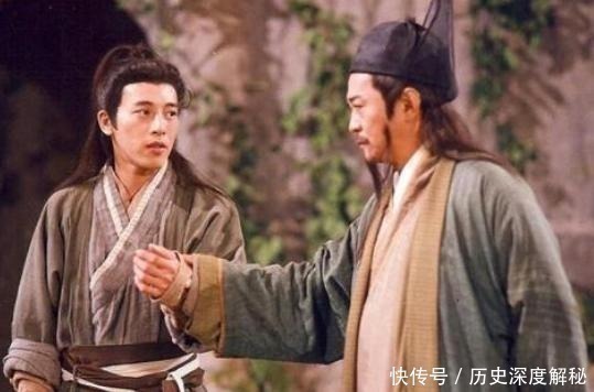 华山#岳不群为何不强攻紫霞神功,却觊觎辟邪剑谱紫霞神功不厉害吗?