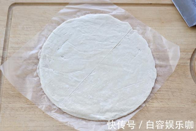 老婆饼|解锁手抓饼新吃法，包入紫薯馅，外皮酥脆内馅香甜，简单零失败！