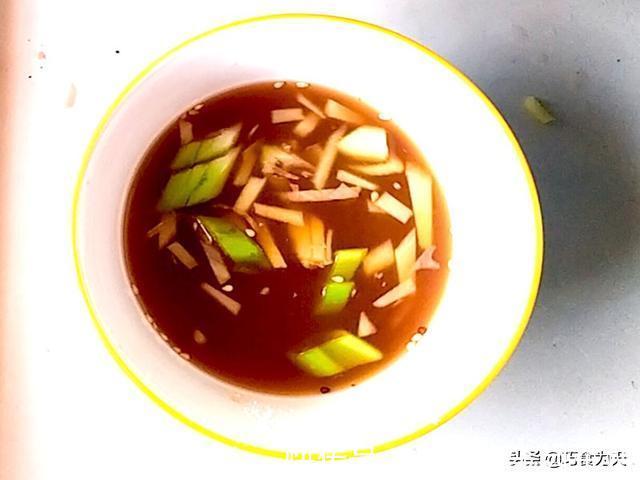 清洗干净|猪肝的好吃做法,大厨说关键2步,鲜嫩入味特别下饭