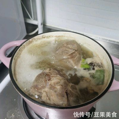 外婆酱牛肉这么做大人孩子都爱吃