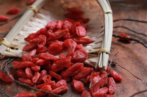 阴阳|醋泡生姜“加1物”，三高降了、脾胃养好、阴阳双补，越吃越健康