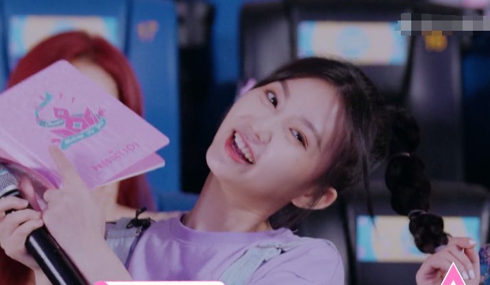 《创3》学员家人空降林君怡姐姐好有明星相,nene家中背景抢眼