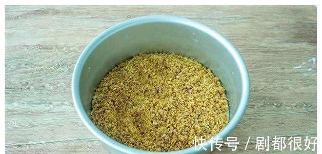 口感|这才是夏天该有的蛋糕，免烤不上火，口感丝滑，入口即化，超清凉