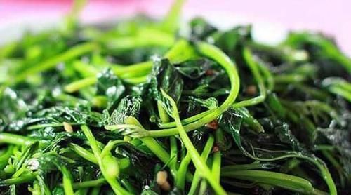 聪明的人都在吃3种食物，补充营养、滋润肌肤，越吃越年轻！