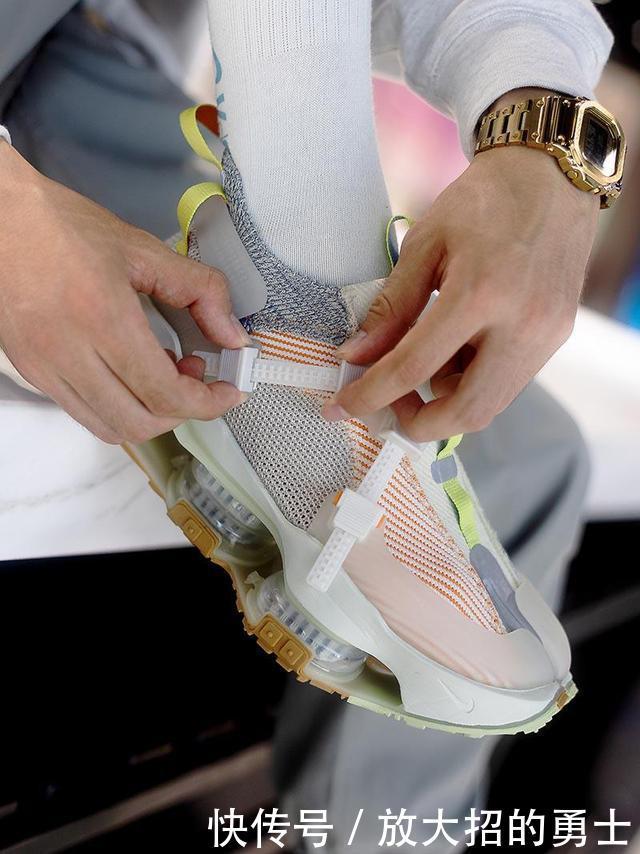 规格|Nike联名坦克鞋本月登场!取消“驴蹄分趾”,规格依旧不低
