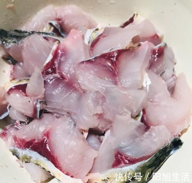 正宗酸菜鱼的做法,鱼片嫩滑不散,酸菜脆爽,一定要收藏起来哦