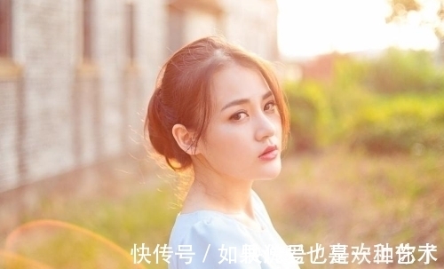 秋韵&八首婉约清秋词:篱前把酒吟秋韵,枫林向晚醉斜阳