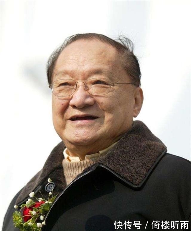 祖上|金庸作品为啥总是“反清复明”?他家祖上有多大仇?