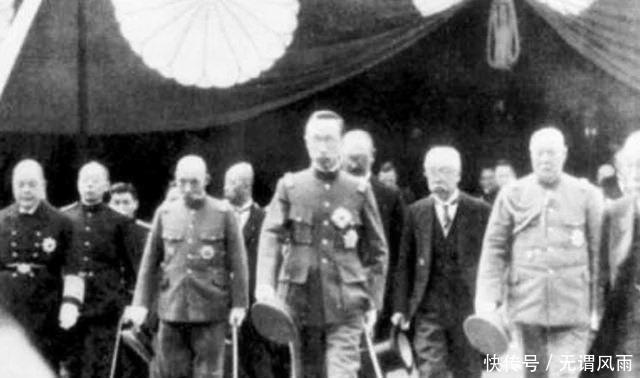 东西|溥仪在伪满洲国的时候, 有两样东西随身携带, 有了它溥仪才是皇帝!