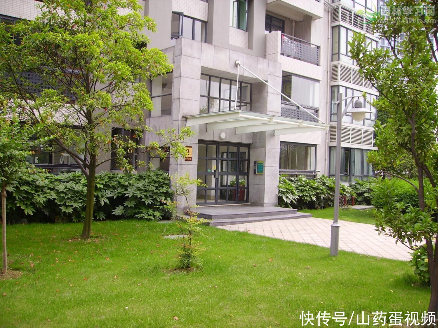 大区别|一梯两户和两梯四户的4大区别,知道后再抉择,买房不吃亏