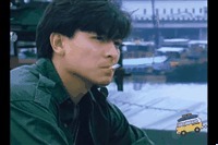 |搞笑GIF：看到妹子这个场景，真是感觉活得还不如一面墙啊