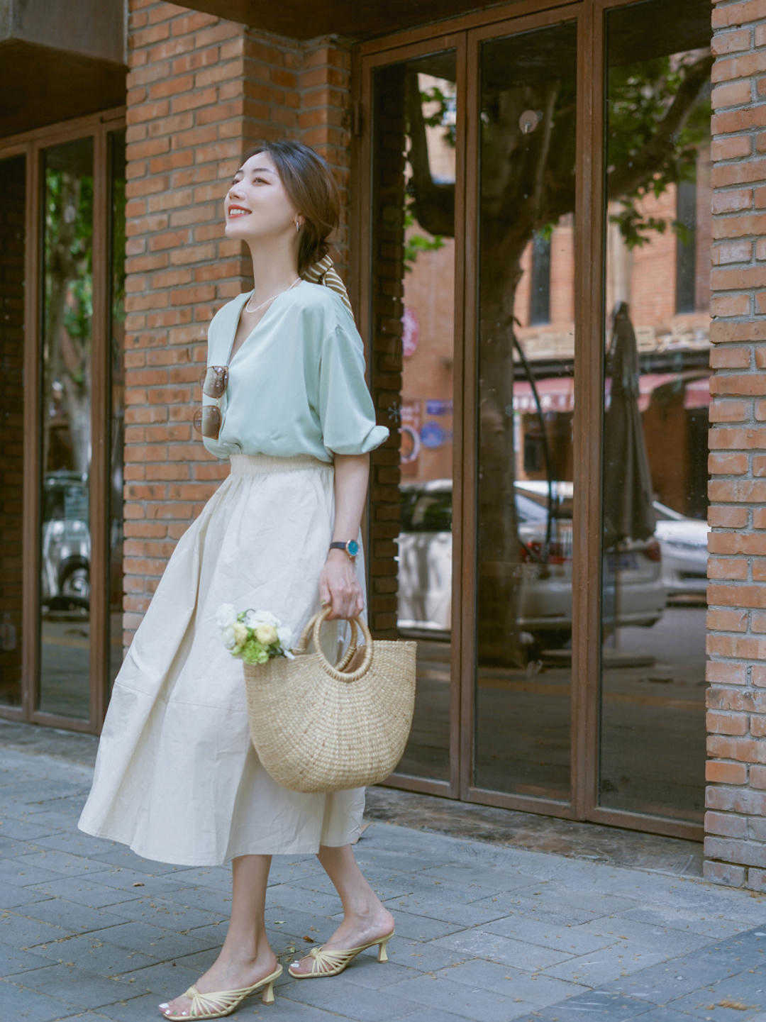 半身裙|粗腿最适合的衣服单品，显瘦还高级，你也可以这样