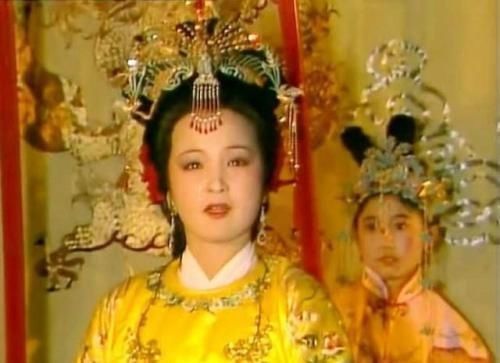 元春|《红楼梦》元春为什么被弓弦勒死她犯了4个大忌,看她做了什么