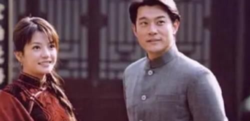 袁行恕|“师生恋”意外怀孕,想打掉却发现是龙凤胎,女儿如今“家喻户晓”