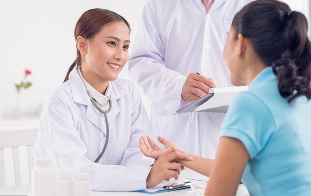 疼痛|50岁大姐双腿疼痛难行走,查出宫颈癌晚期!这些癌前症状你要知道