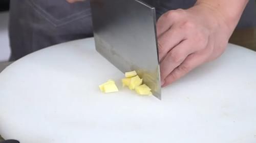 【歌乐山辣子鸡】吃过无数美食，依旧忘不掉这一口。