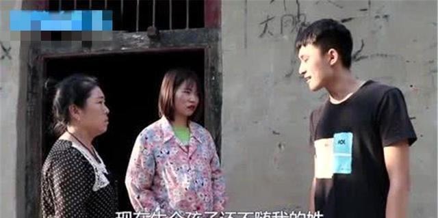 晓玉|28岁孕妇生产14人陪同,产房门外差点干架,了解情况后护士懵了