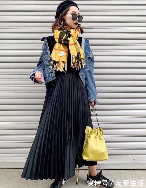 半身裙 仅156cm的她,凭什么会穿?日本素人“显高穿搭”,惊艳高级