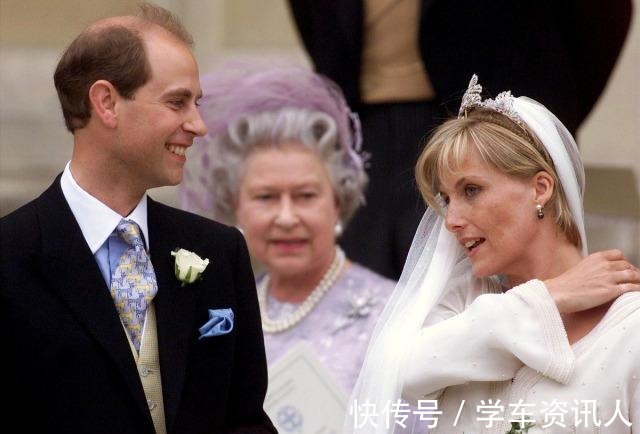 珠宝!粉红美钻送公主,成全女王少女心,莉莉贝特的这枚花型胸针不简单!