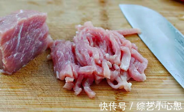 豆腐|瘦肉咬不动？牢记这4点，猪肉嫩滑如豆腐，大厨教你饭店做法