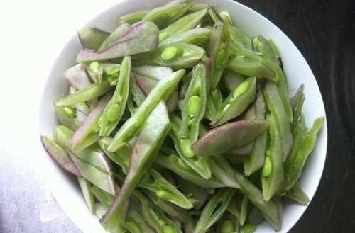 这菜每天吃一斤,相当于8杯牛奶,15个鸡蛋,可惜大家不知道