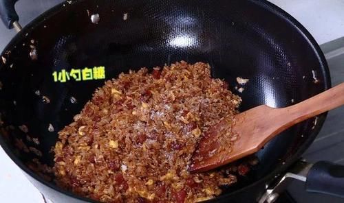 米饭|你知道吗?会“跳”的酱油炒饭才好吃!
