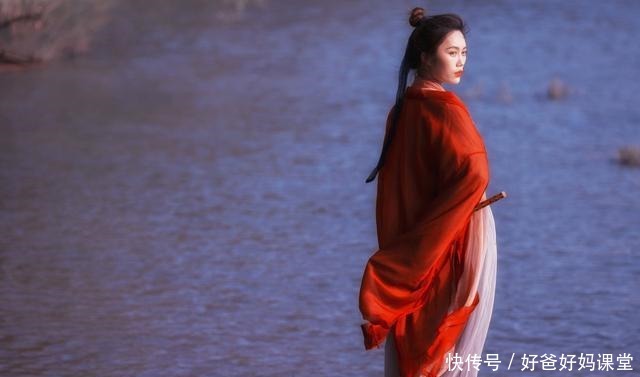 倾力推荐三本精彩修仙文女主向,美食向,师徒文,三类具在!