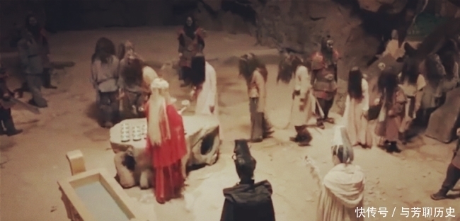 寓意|古时有“摔瓦盆”的习俗,为什么要这么做?寓意着什么呢?