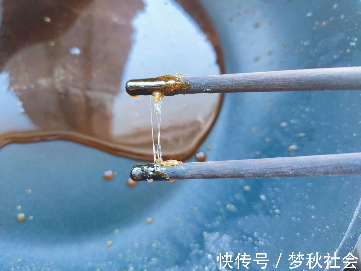 冰糖块|自制琥珀核桃,香甜酥脆,大人小孩都爱吃,比买的还好吃