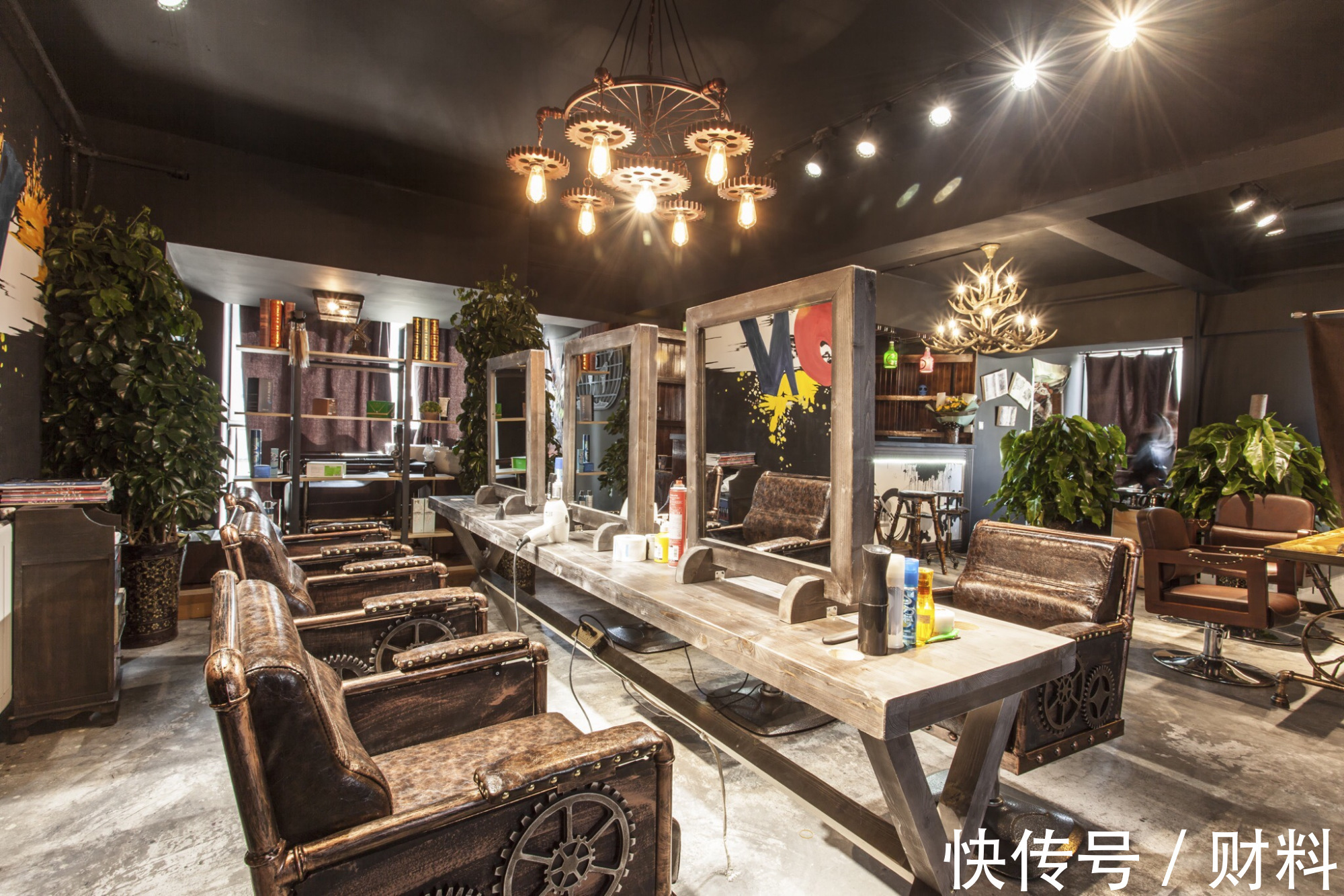 消费者 理发店价格“一涨再涨”,消费者“受罪”,催生出“新行业”崛起