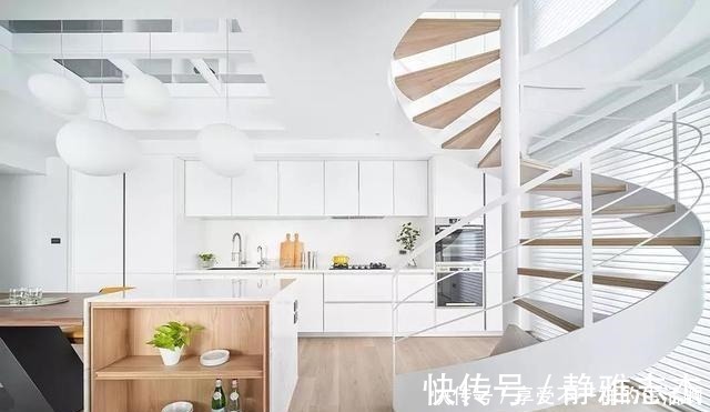 空间|原木+白色,营造出一个干净纯洁的空间,一个温馨的家!