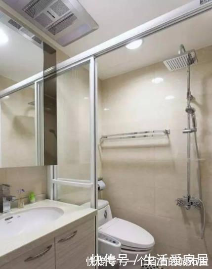 卫生间|卫生间没窗户也别担心，教你4招来补救，分分钟变明亮还无异味