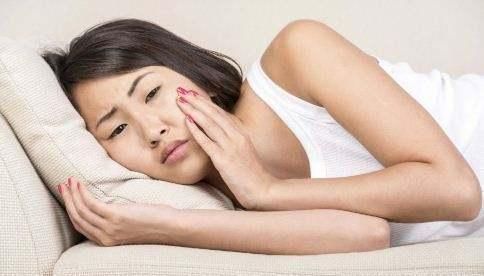 老辈中医的清火方五味药,治牙疼、口臭、牙龈出血,请学习