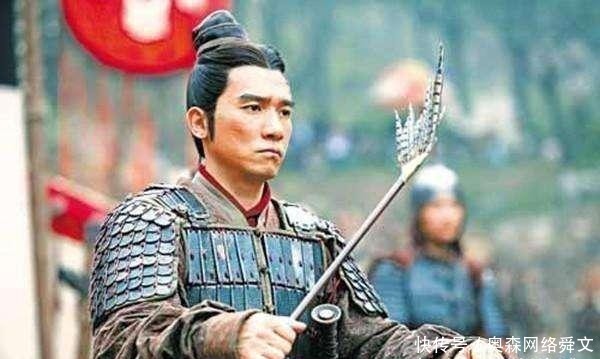 成语|周瑜首创一成语,指出曹操致命弱点,刘备依然忐忑不安