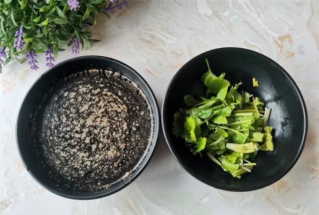  小窍门|家常豆腐的做法，教你小窍门，豆腐金黄不碎还入味，没有肉也好吃