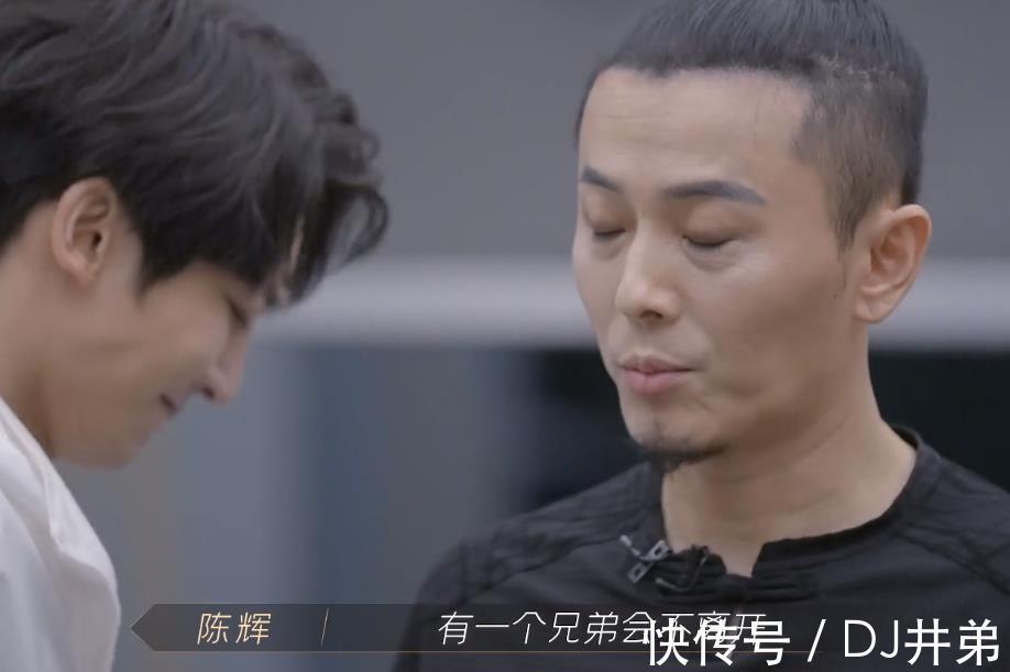 謝天華|做“爛好人”最終被淘汰,歐陽(yáng)靖,你的臉疼不疼