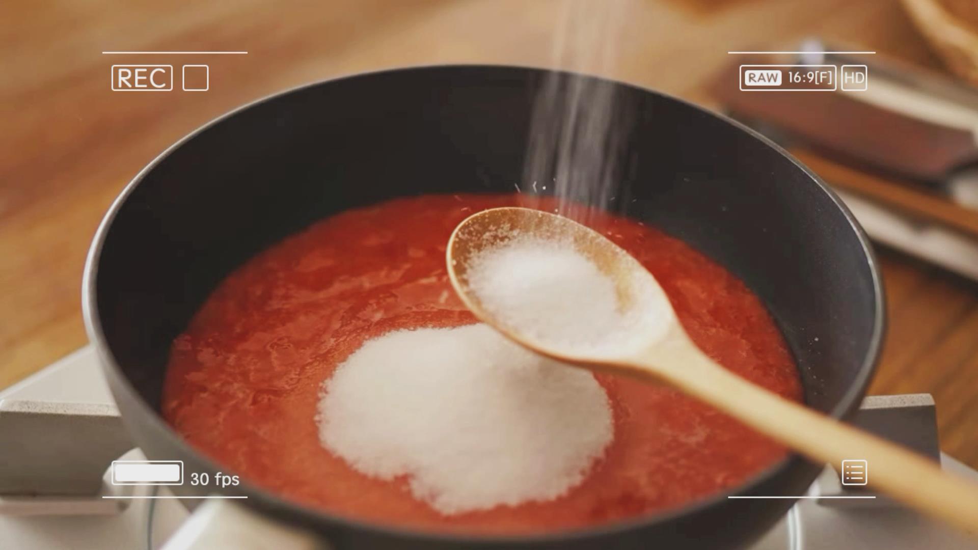 草莓冰淇淋,清甜无添加,营养美味,好吃到停不下来