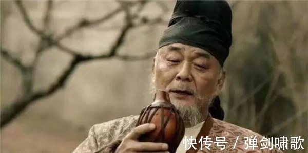 酒具!古墓中出土一杯酒,杯中的酒怎么喝都喝不完,X光一照才发现原因