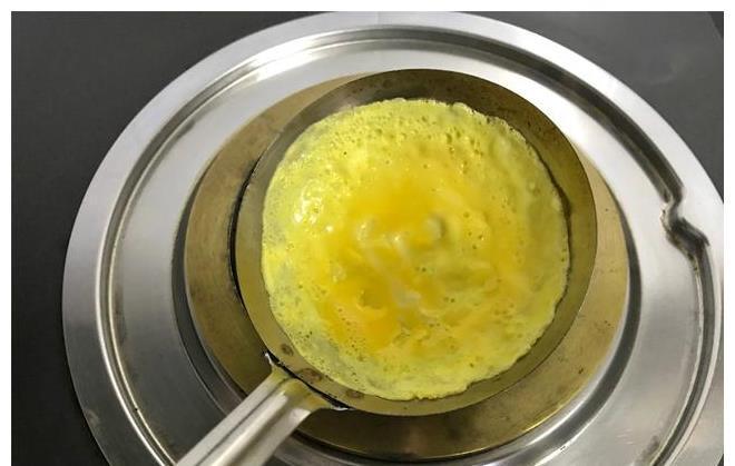 水淀粉|《向往的生活》老狼的拿手菜,一把勺子就搞定,好吃又好看