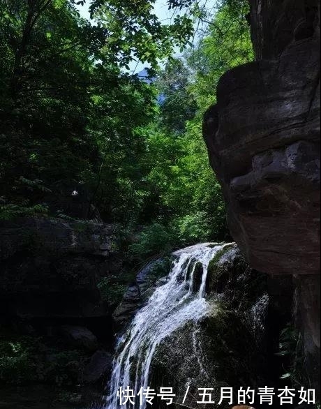 河南这个原生态景区，千瀑竞流风景秀丽，还免门票！