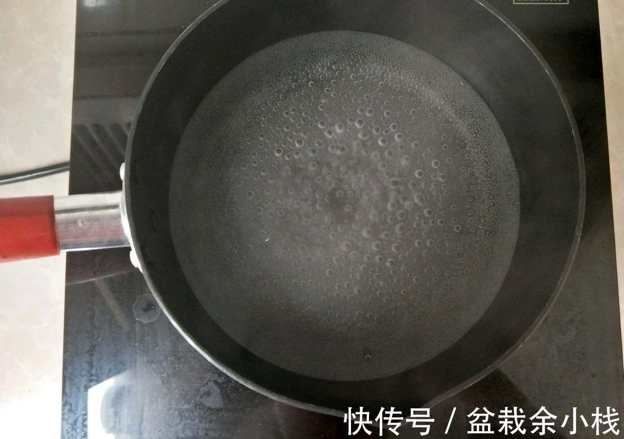 排骨汤|夏天要多喝丝瓜汤，清热下火营养高，低脂高钙比排骨汤更养人