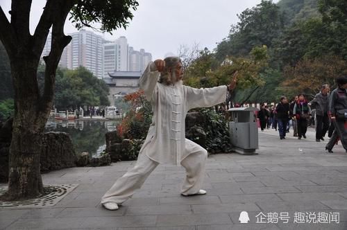 才能|70岁以上的老年人每天应该运动多久?如何做才能更健康长寿?