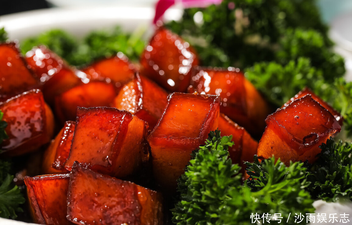 焯水|做红烧肉,别只知道焯水,多加这一步,肉肥而不腻,入口即化