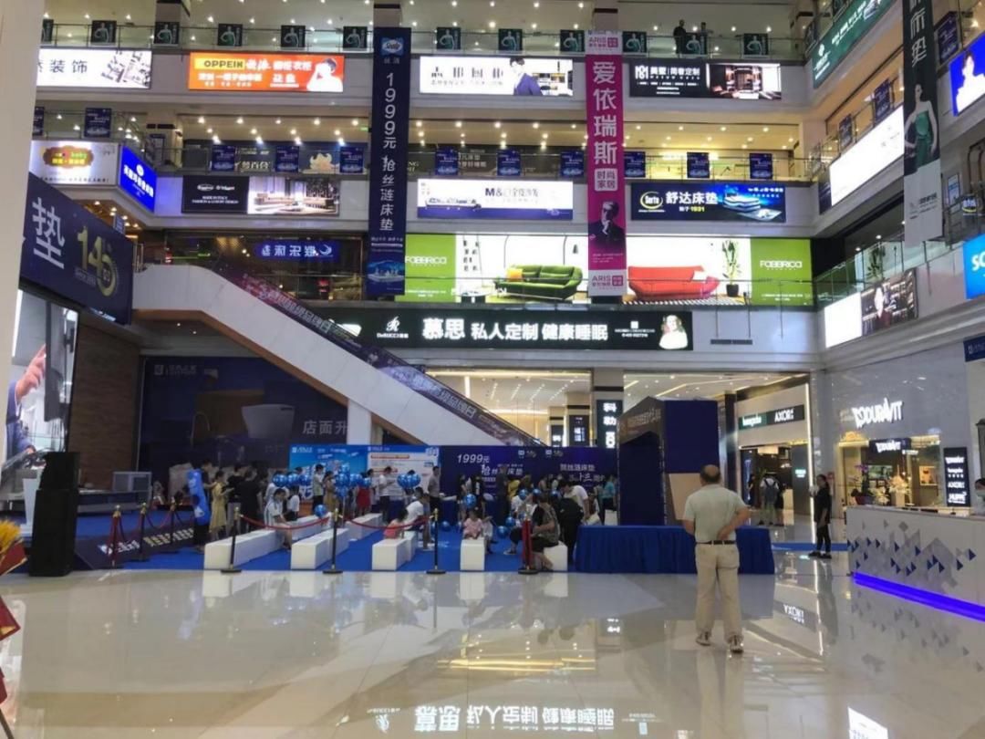 家居|居然之家和红星美凯龙，为啥没人去了？
